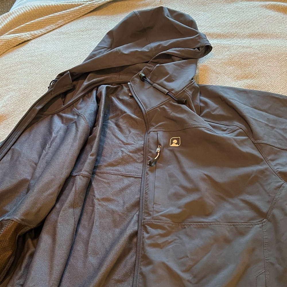 Ems Softshell - image 1